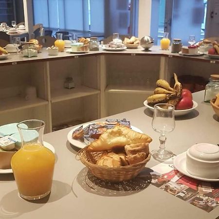Fasthotel Bourg En Bresse Viriat Bagian luar foto